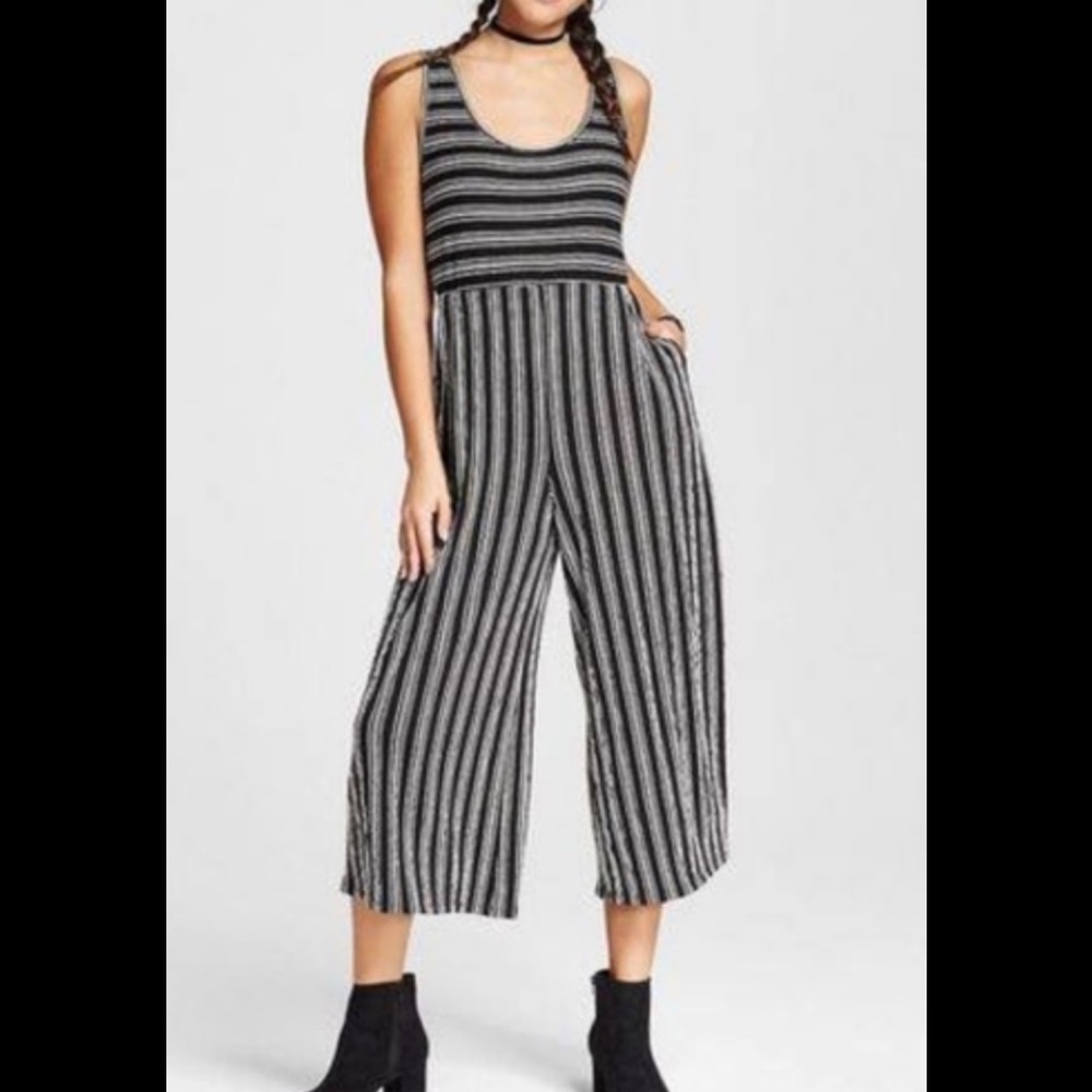 NWT xhilaration black and w striped cropped romper